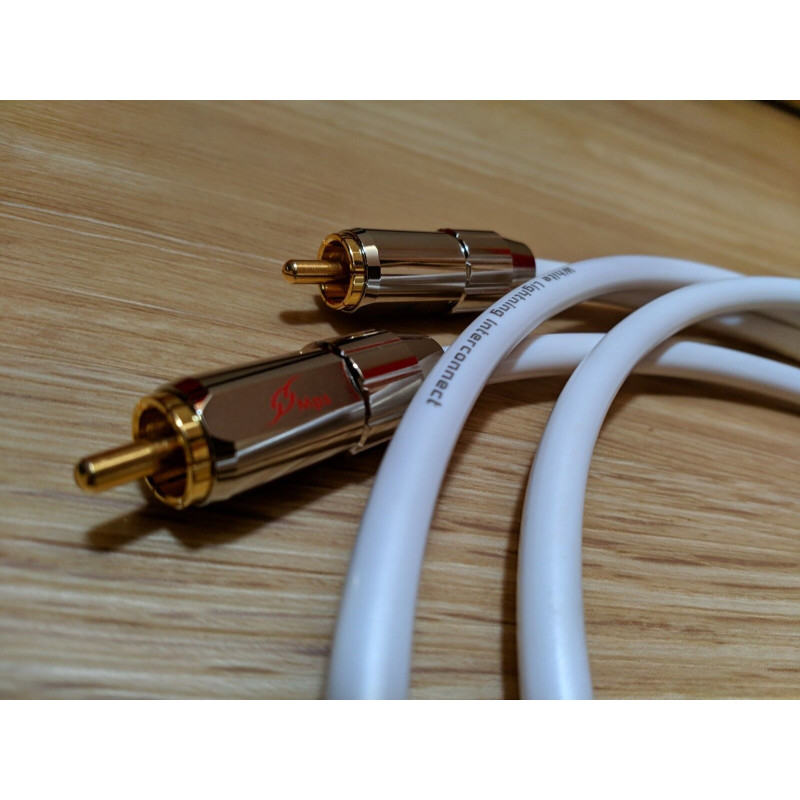 DH-Labs White Lightning