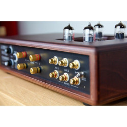 Xtonebox Silver 6011 2