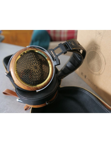 Sendy Audio Peacock Gold -Massive savings!!
