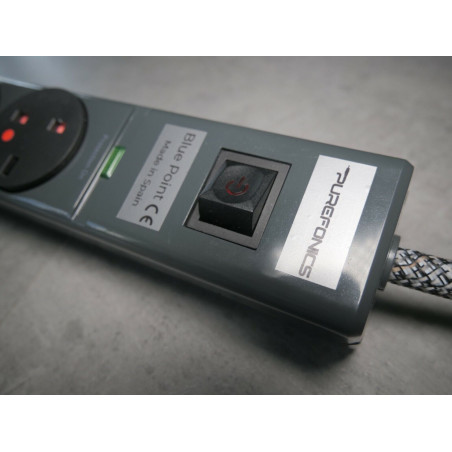 Purefonics Blue Point 8 Hi-Fi grade mains distribution block