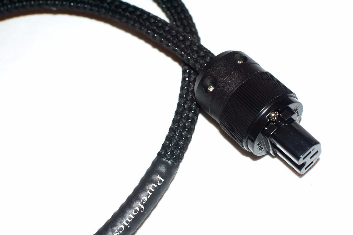 Black braided cable with cylindrical connector and USB plug