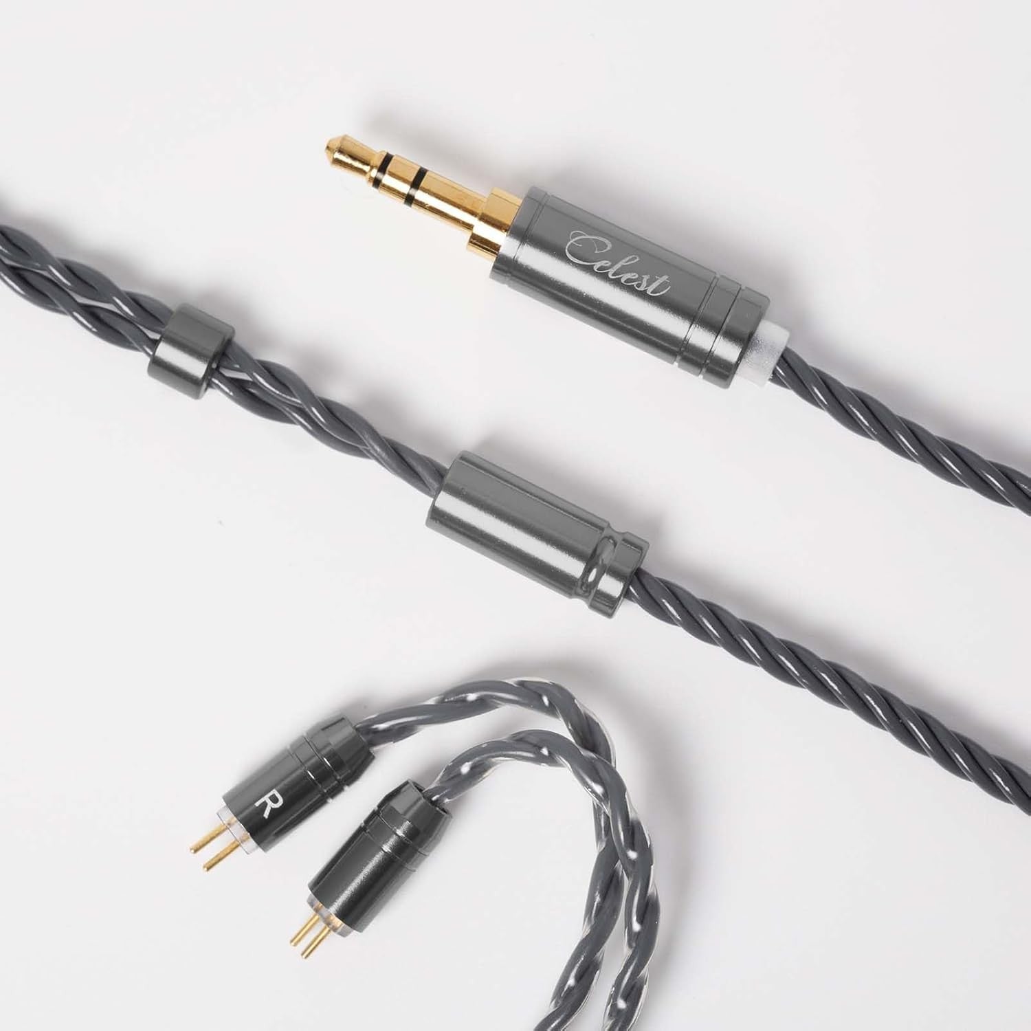 Braided silver-gray earphone cable with gold-plated 3.5 mm plug and split