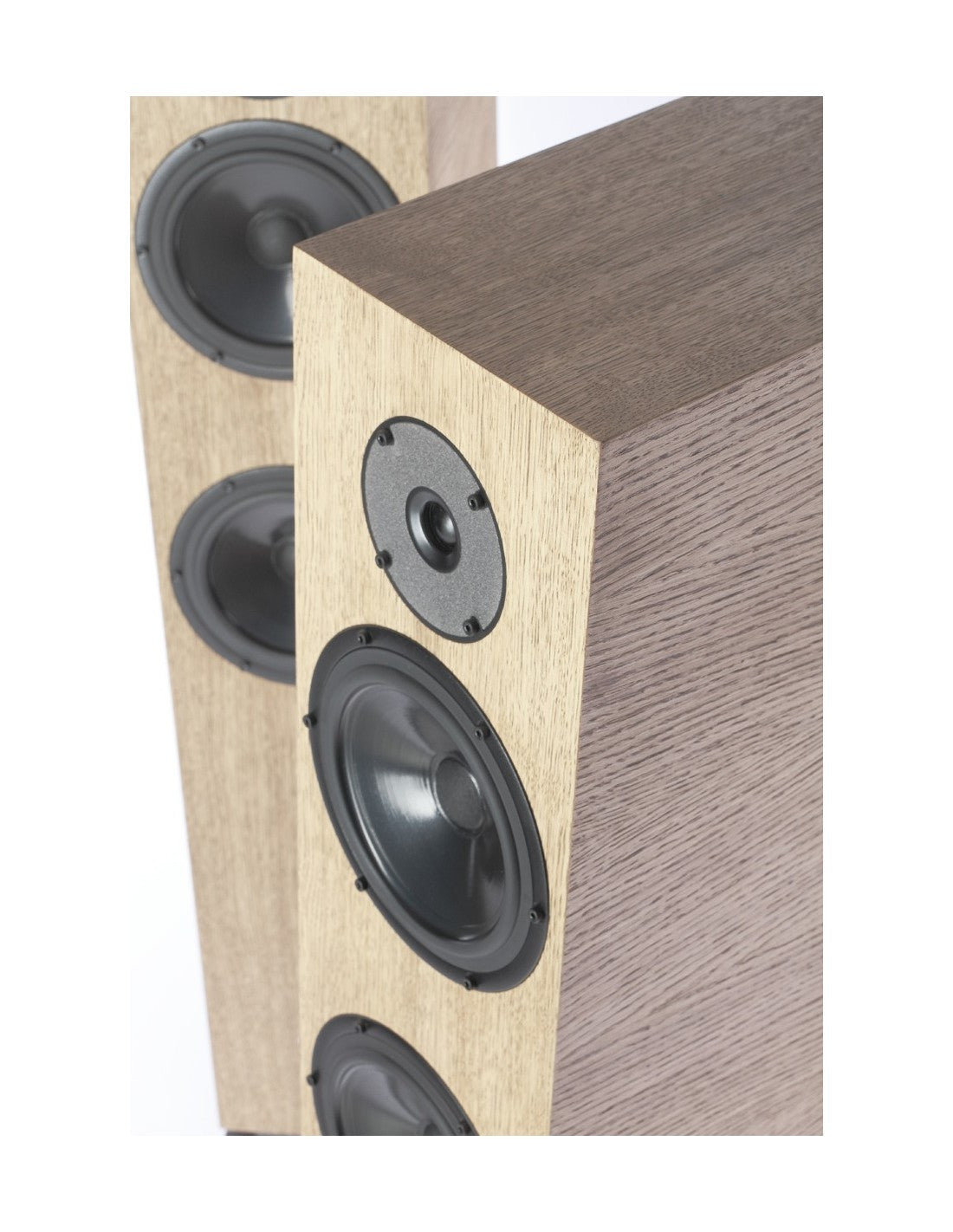 Pylon Audio Diamond 28 Oil Wax Smoked Oak